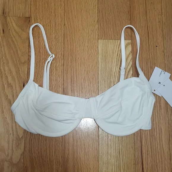 NWT MICHAEL KORS UNDERWIRE BIKINI TOP SIZE XS - Picture 3 of 5